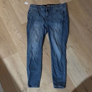 Torrid Women's Skinny Jeans in Blue